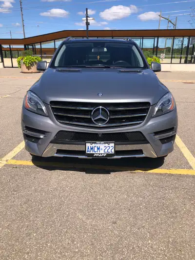 Lower Km AMG Package .360 Back Up camera.Bluetooth.Sunroof.Navigation.AMG Wheel.4 MATIC.Service at M...