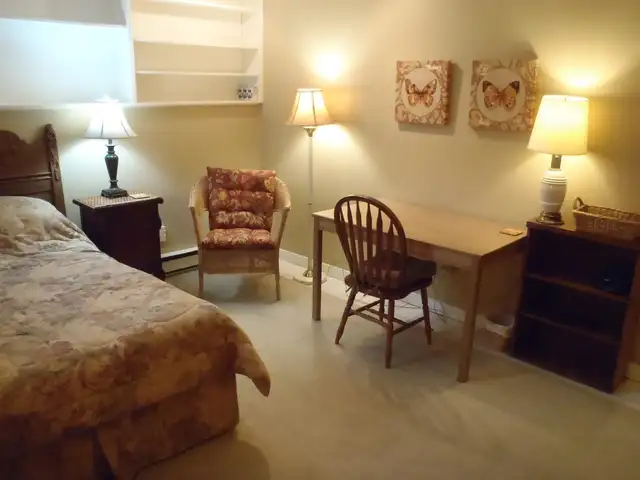 Furnished All-Inclusive Room in Shared Home Near U of Ottawa in Room Rentals & Roommates in Ottawa - Image 3