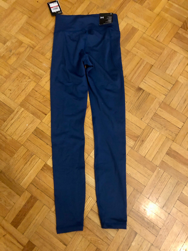 BNWT Women’s Under Armour Compression Leggings  in Women's - Bottoms in City of Toronto - Image 2