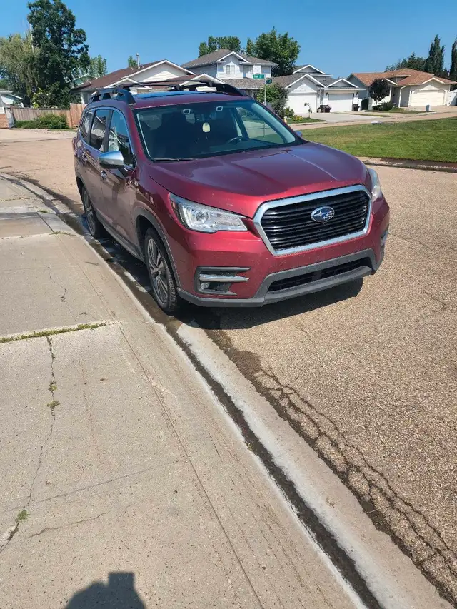 2019 Subaru Ascent Touring | AWD | 135,000 km | $25,000OBO in Cars & Trucks in Edmonton - Image 2