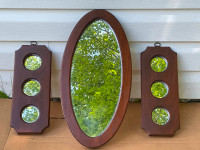 Set of wall mirrors