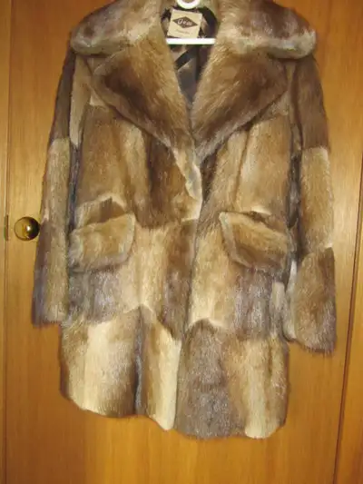 WOMEN'S GENUINE CUSTOM MADE MUSKRAT FUR COAT FOR SALE, View more