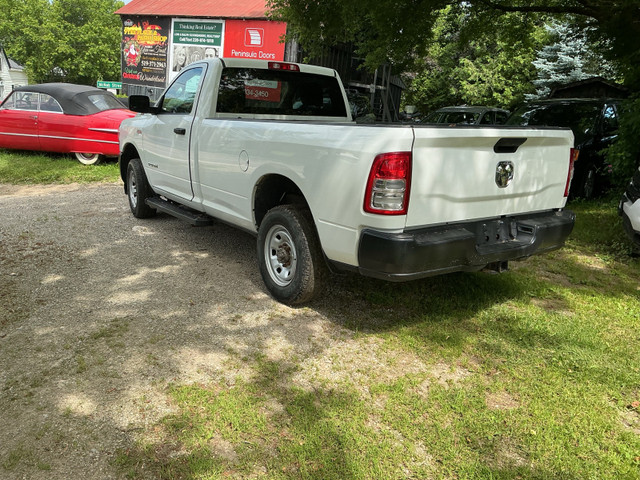 2019 Ram 2500 6.4l HD in Cars & Trucks in Owen Sound - Image 2