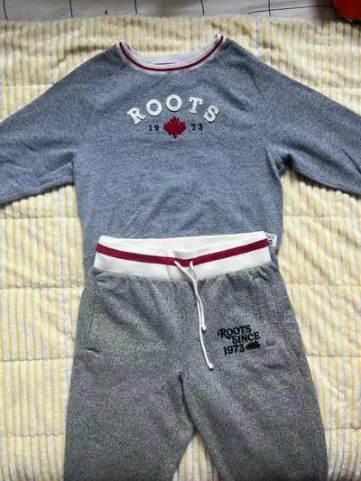 Roots Sweat Set, View more