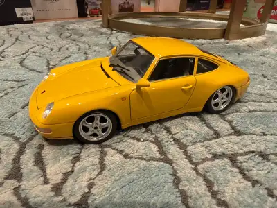 Burago 1/18 1993 Porsche 911 Carrera no box , View more