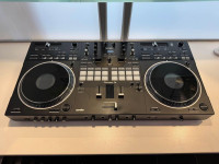 Pioneer DJ: DDJ-REV7 (2-Channel Controller for Serato DJ Pro)