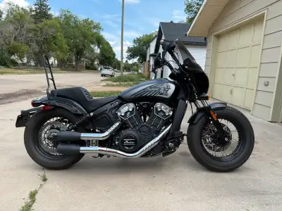 Selling my Indian Scout Bobber Twenty, an awesome and powerful cruiser with only 3,453 kilometers. 1...