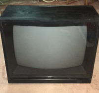 VERY VINTAGE 25 INCH PROTON 602M CRT MONITOR