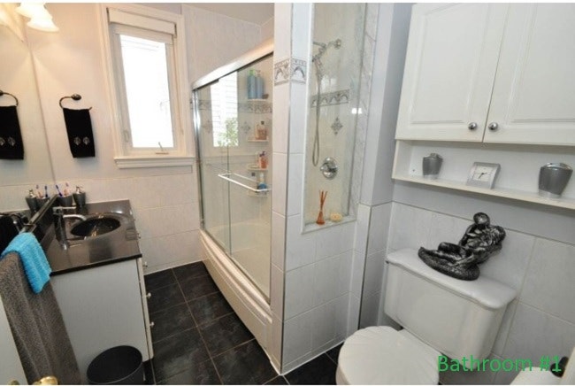 Beautiful 3-Bed, 2-Bath Detached Home for Rent in Scarborough 2