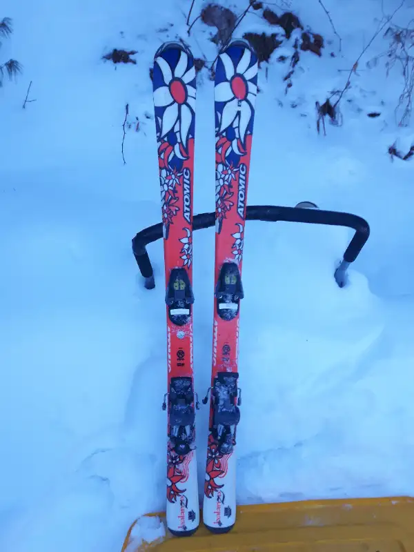 ATOMIC SKIS 120 CM (AVAILABLE) in Ski in Gatineau - Image 2