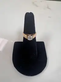 Brilliant 14K .80 CT Yellow Gold Engagement Ring