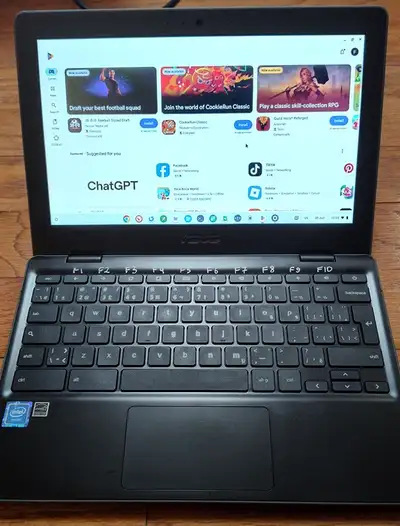 Chromebook/laptop ASUS 11,6 pouce ultra-léger, View more
