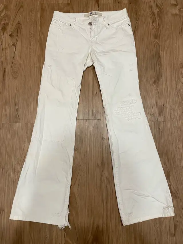 Gap Flare Jeans in Women's - Bottoms in London - Image 2