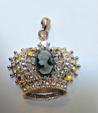 NEW, Pendant w/ crystals & Cameo, Crown Shaped
