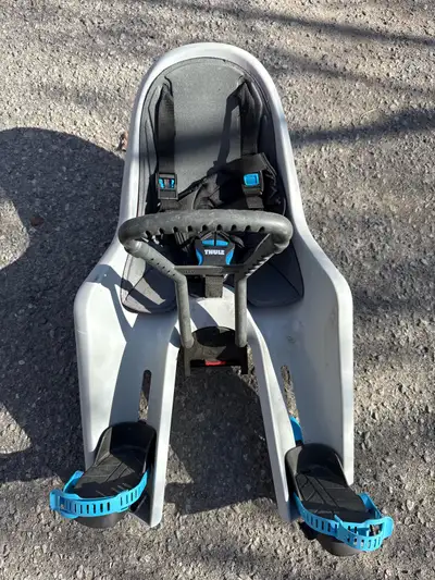 Thule Child Bike Seat Front facing, sits on handlebars, View more