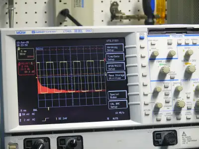 Digital oscilloscope LeCroy LT342L Excellent condition, View more