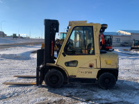 2006 Hyster H90 Diesel Fork Lift w/Heated cab For Sale