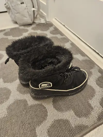 Sorel winter boots, View more