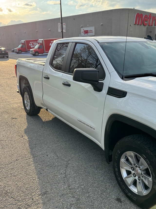 2020 GMC sierra  in Cars & Trucks in City of Toronto - Image 4