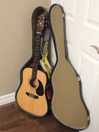 Montana MT-204N Acoustic Guitar w/ Case