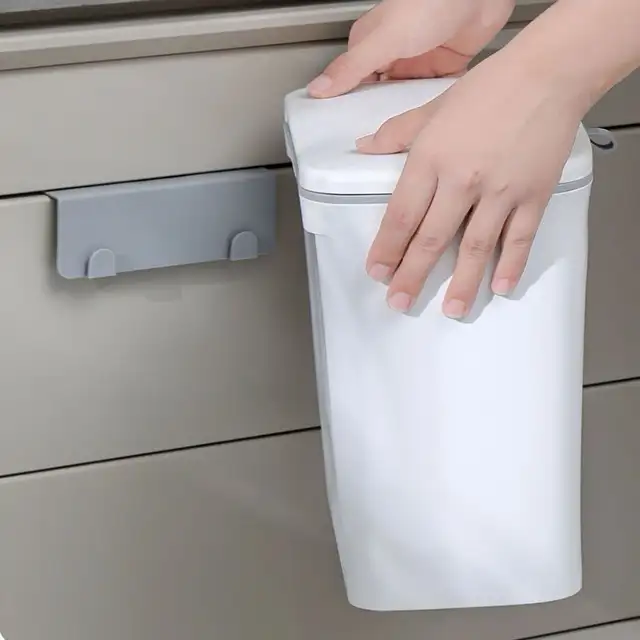 Kitchen hanging trash bin464604027788339201