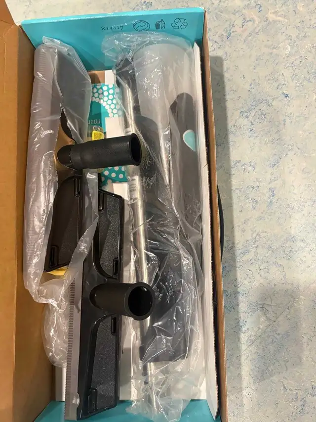 rainbow vacuum and shampoo carpet cleaner  in Vacuums in London - Image 6