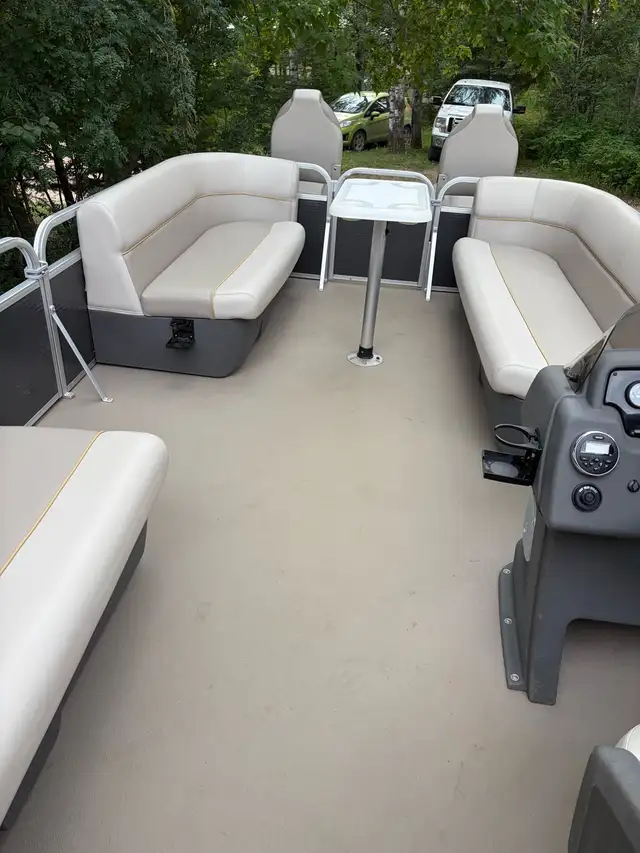 2019 Princecraft Jazz 210 pontoon boat in Personal Watercraft in Prince Albert - Image 3