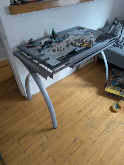 OBO Great little table have used if for years to draw and draft. But now it needs to go.