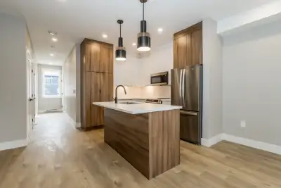 Available October 1st 2 bedroom + Den , 1 bath Main Floor apartment PET FRIENDLY Super close grocery...