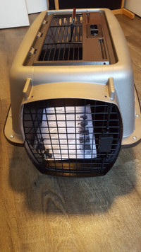 Small Dog Crate - PRICE REDUCED 