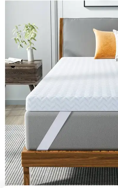 new Maxzzz Mattress Topper twin xl(38x80), View more