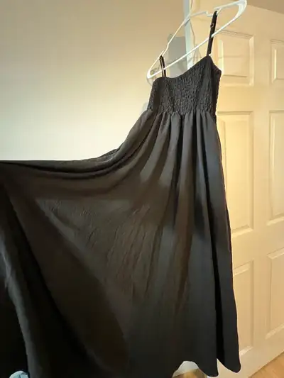 Black dress, View more