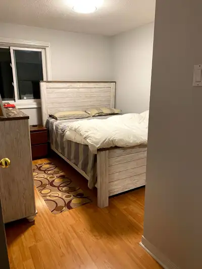 Room Available In Sharing