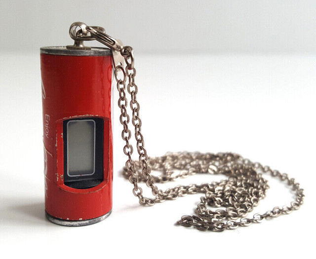 Vintage "Coca-Cola" Can Quartz Necklace Watch in Arts & Collectibles in City of Toronto - Image 2