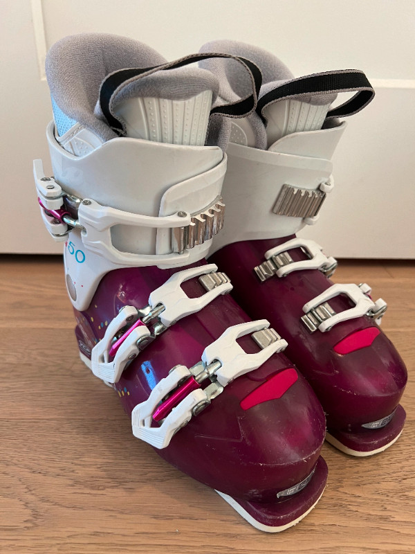 Bottes de skis alpin TECNOPRO taille JUNIOR US2 dans Ski  à Ville de Montréal