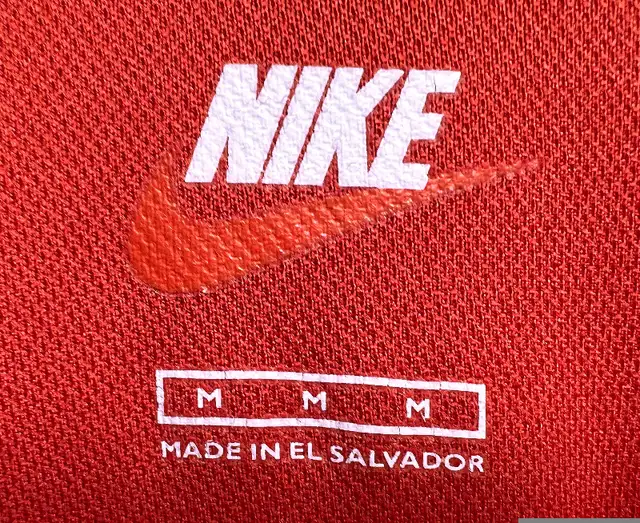 Rare Nike DR I- F.I.T. - Team Sports - Jersey - El Salvador. in Men's in Downtown-West End - Image 6