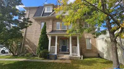 Available May 1, 2026 Spacious 3+1 bedroom, 3 bathroom full house (end unit townhouse) in a prime Br...