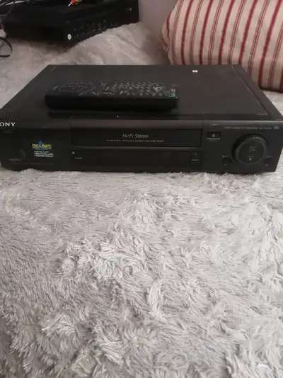 Sony Hi-Fi stereo VHS player with remote, View more