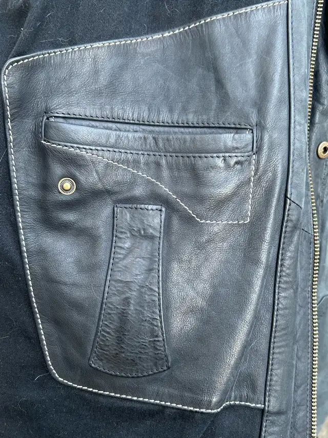 men’s leather jacket in Men's in Edmonton - Image 2