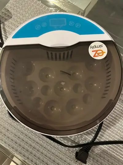 Incubateur EZ Simply, View more