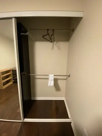 Very quilt, clean, and well maintained house located Yonge St./Mulock Dr. Close to Yonge bus station...