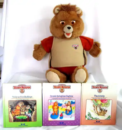 VINTAGE 1985 TEDDY RUXPIN  avec/with THREE BOOKS, View more