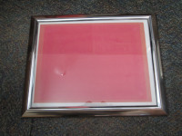 metal picture frame with glass (10 x 13)