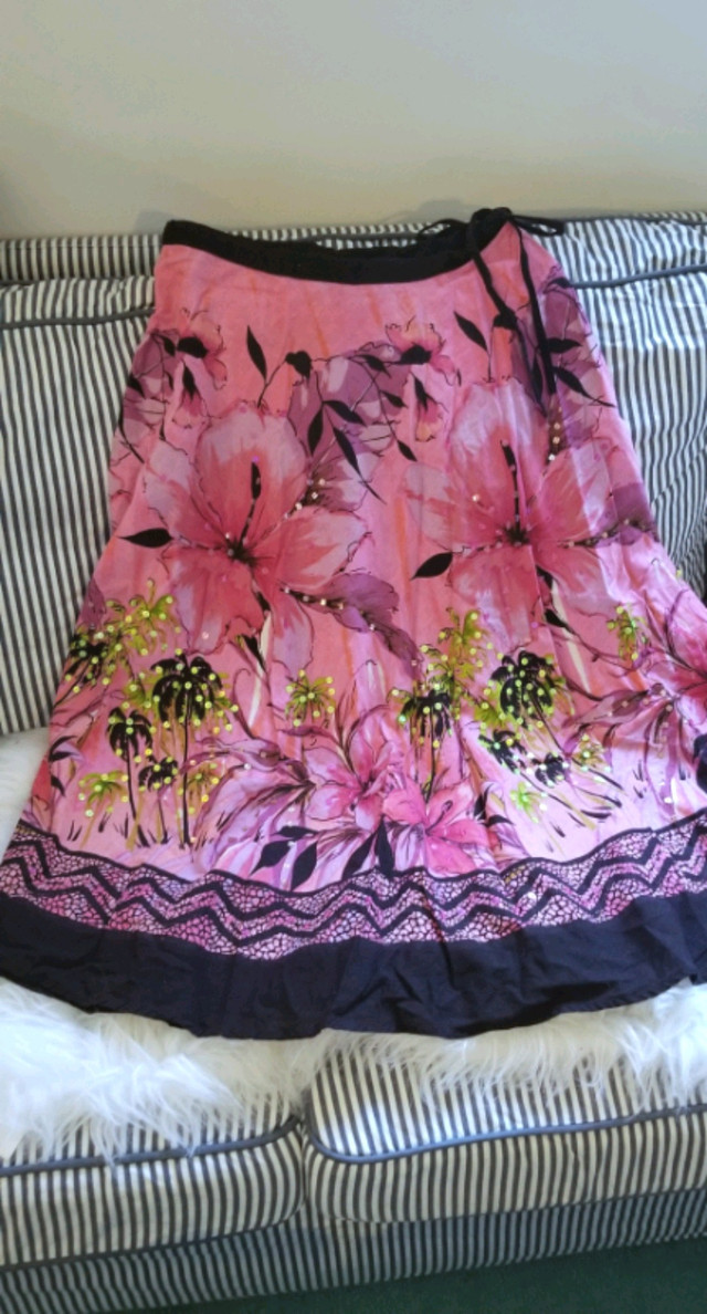 Skirt Designer Boho Style Beaded Cotton by Bellessa Small in Women's - Dresses & Skirts in St. Catharines - Image 4