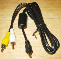 Câble NewB A to 2x RCA Cable