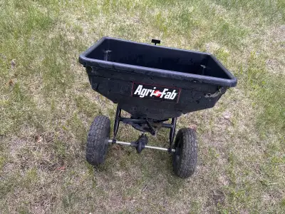 Fertilizer spreader, View more