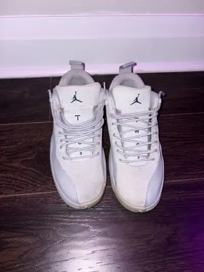 Jordan 12 wolf grey low SIZE 8, View more