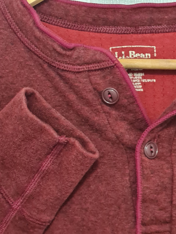 Men’s L.L. Bean Long Sleeve T Shirt / Sweatshirt – Size Small in Men's in Dartmouth - Image 4