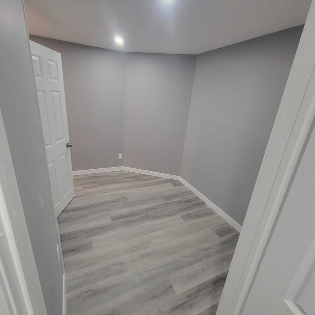 $1.75sqft ONE MONTH ONLY LAMINATE 10MM AND UNDER INSTALLATION in Flooring in Ottawa - Image 2