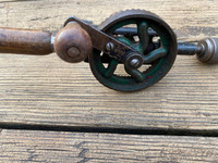 Magnifique drill antique